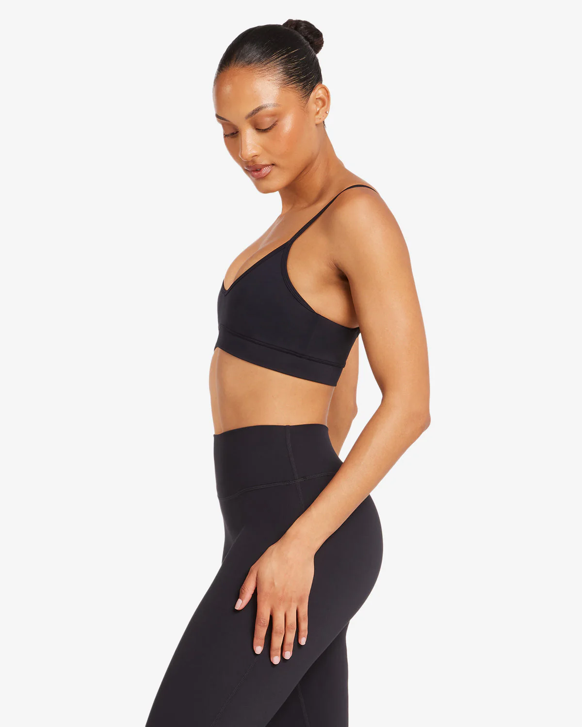 Form Chloe Crop | Black - Image 3