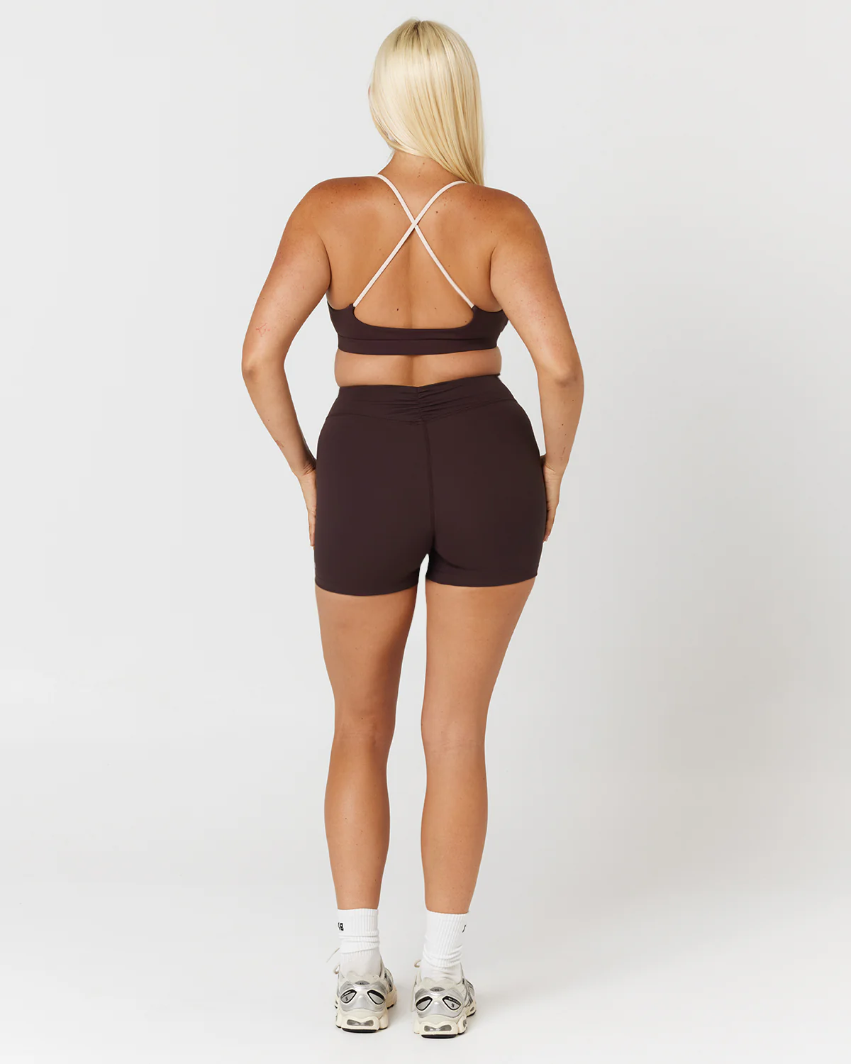 Form Gather Waist Shorts 5" | Espresso - Image 5