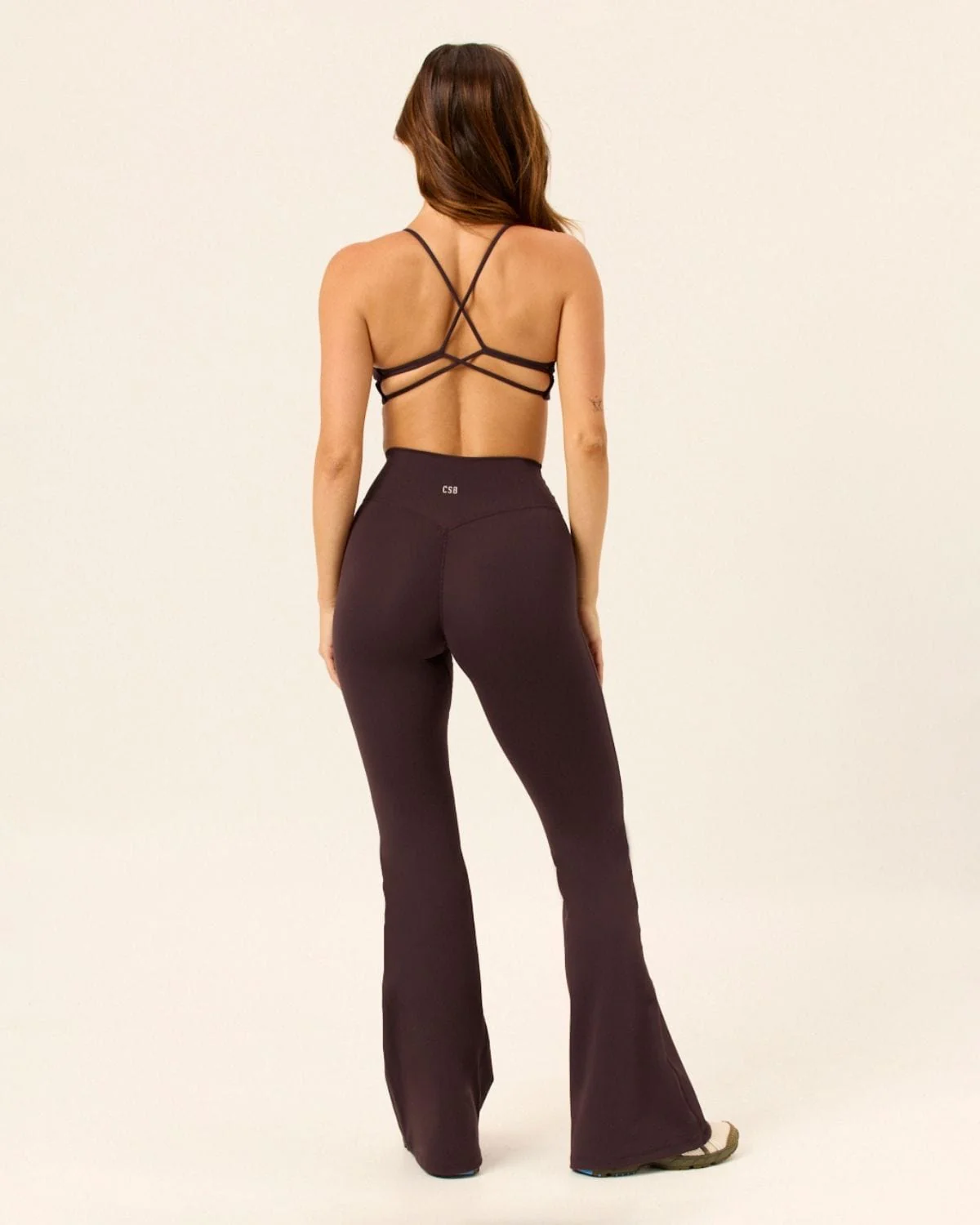 Form Invisible Scrunch Flare Leggings | Espresso - Image 3