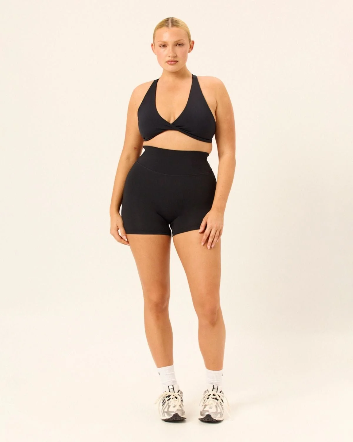 Form Invisible Scrunch High Waist Shorts 5" | Black - Image 4