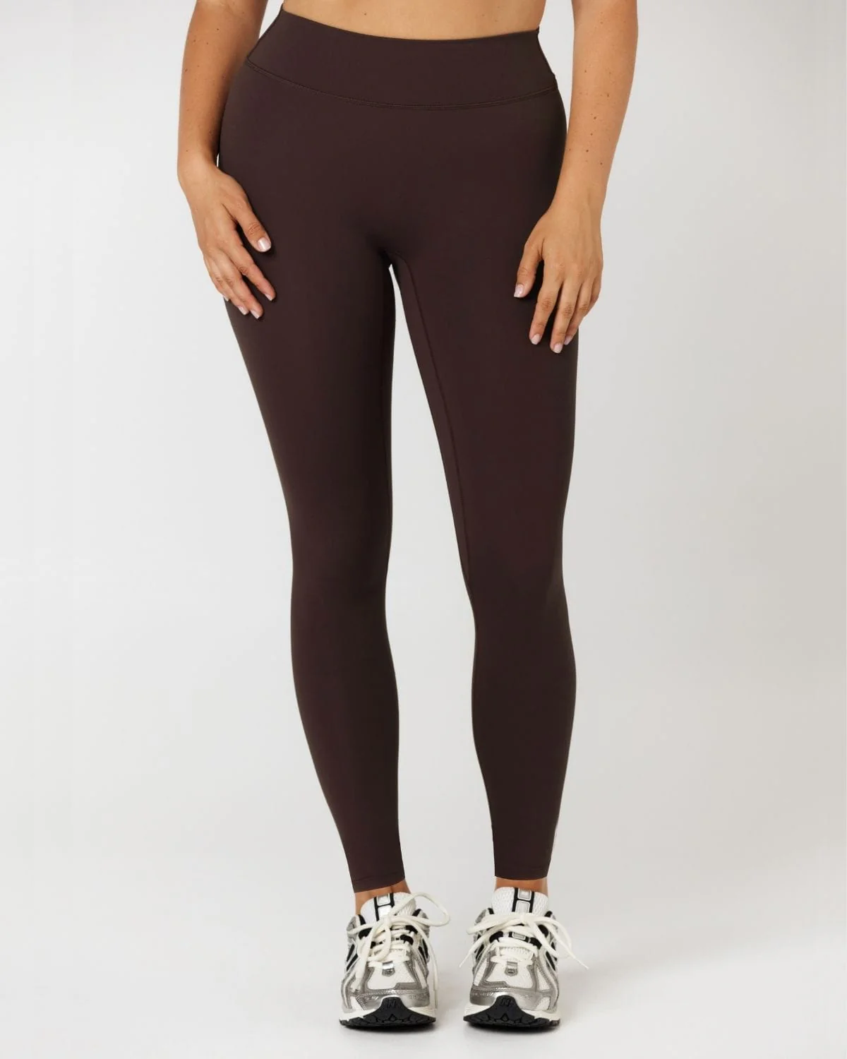 Form Invisible Scrunch Leggings | Espresso - Image 4