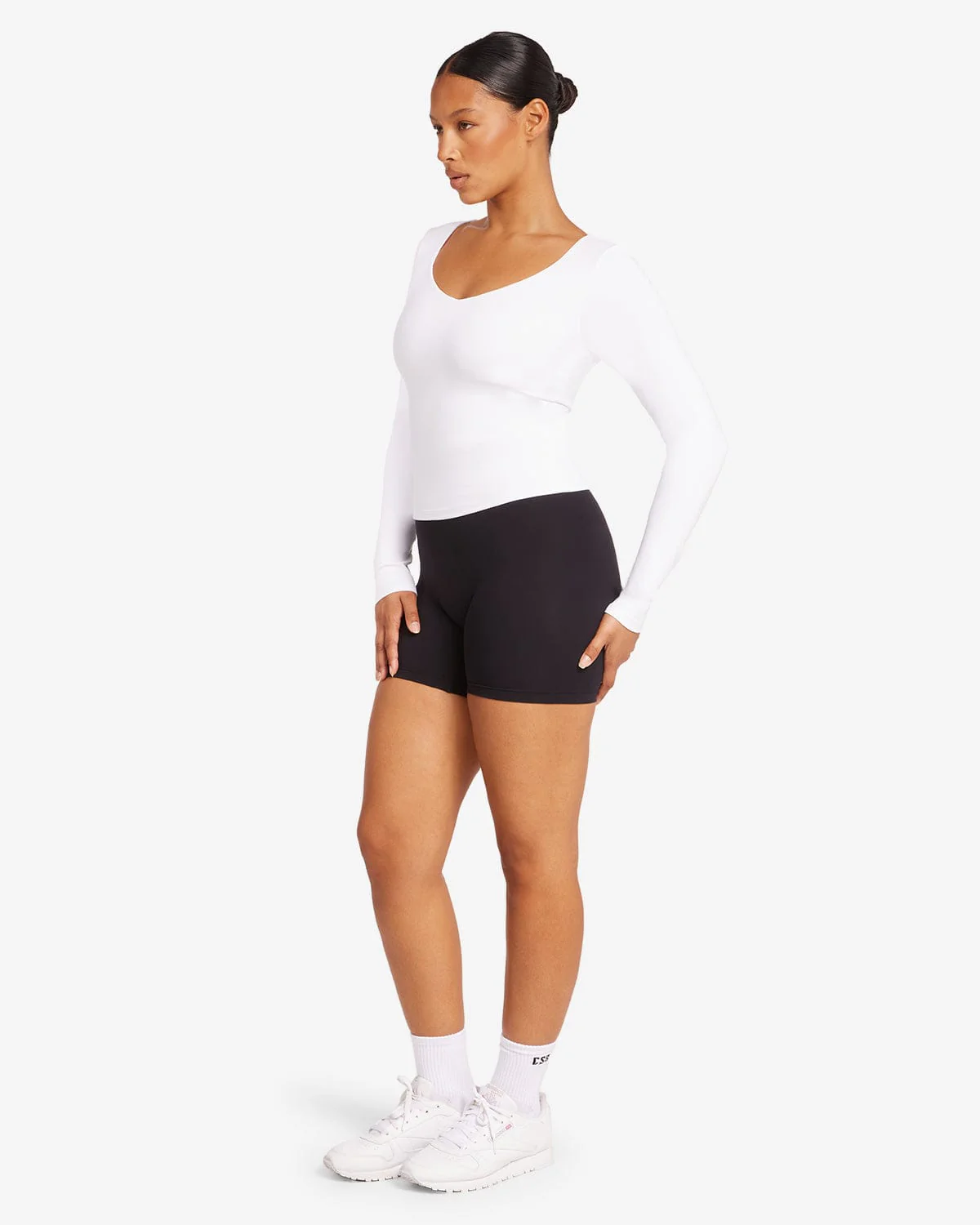 Form Invisible Scrunch Shorts 5" | Black - Image 14