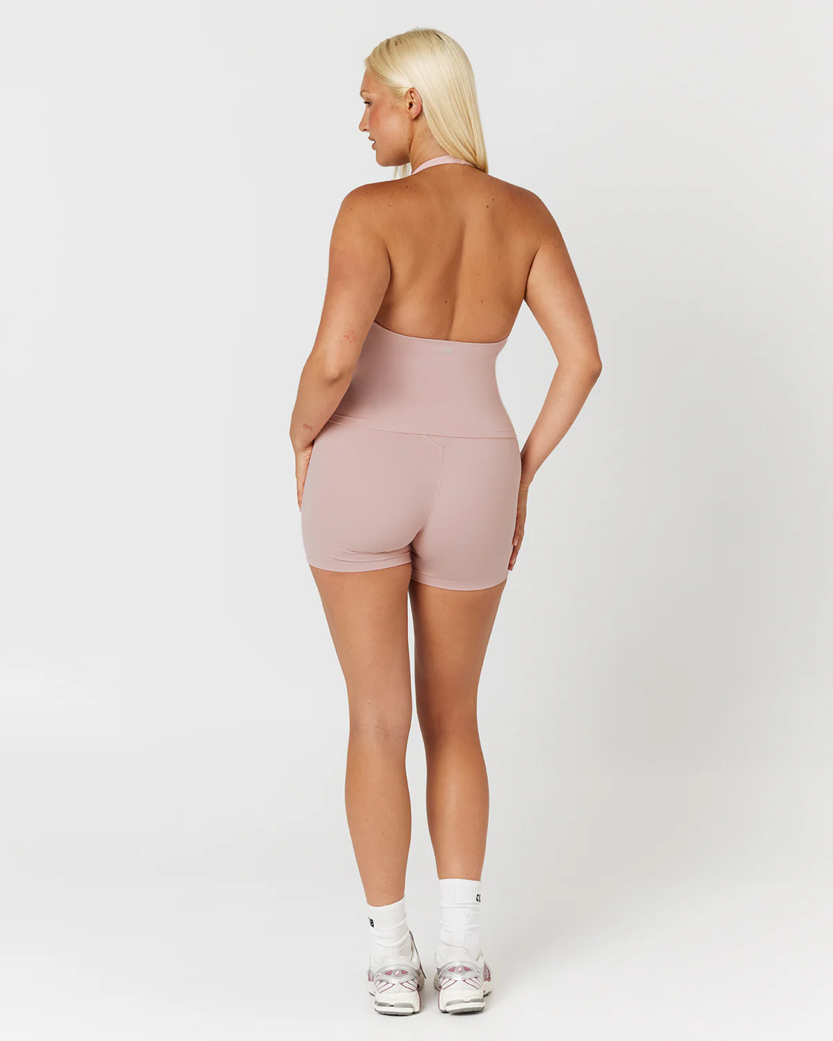 Form Invisible Scrunch Shorts 5" | Dusty Pink - Image 5
