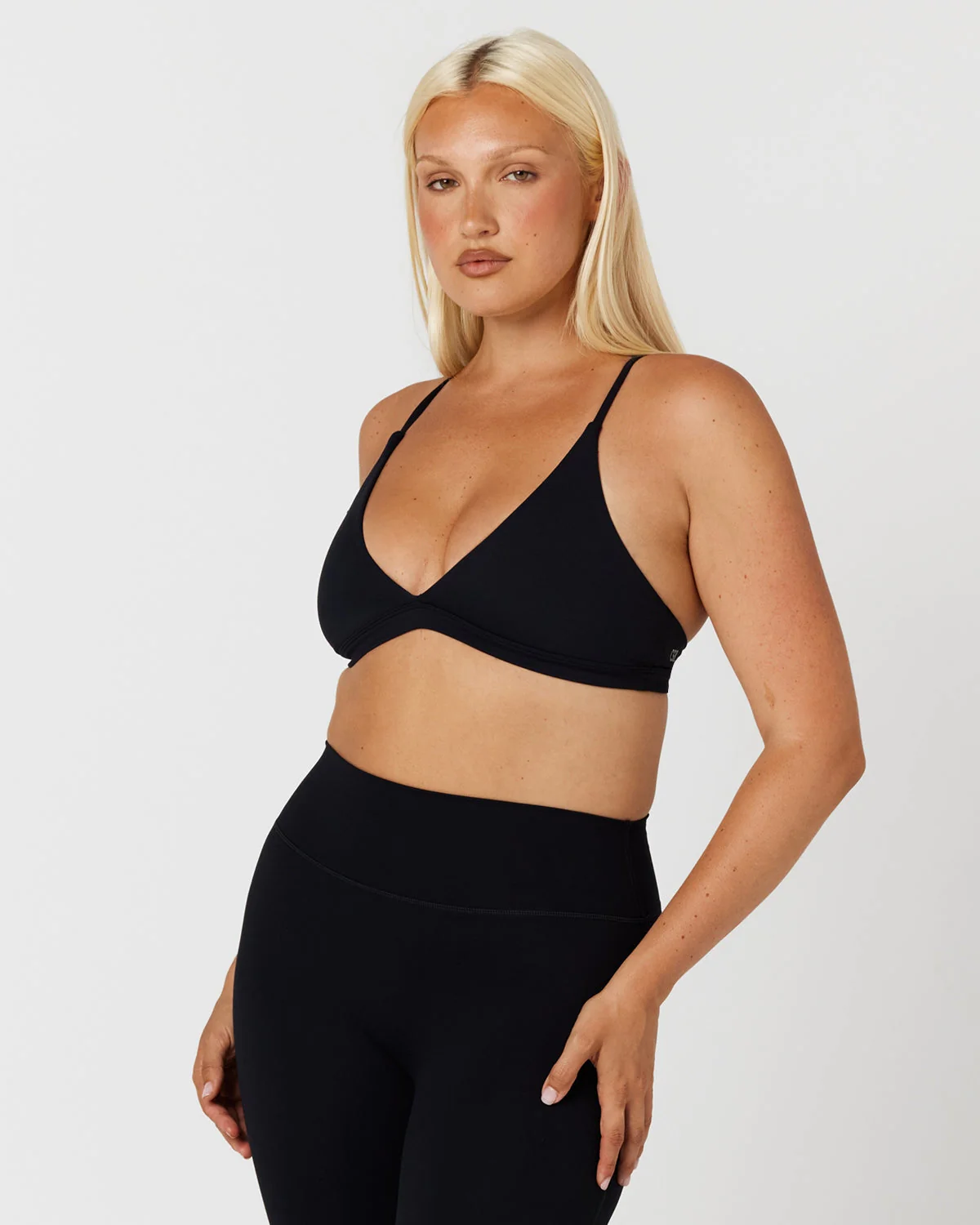 Form Noa Crop | Black - Image 5