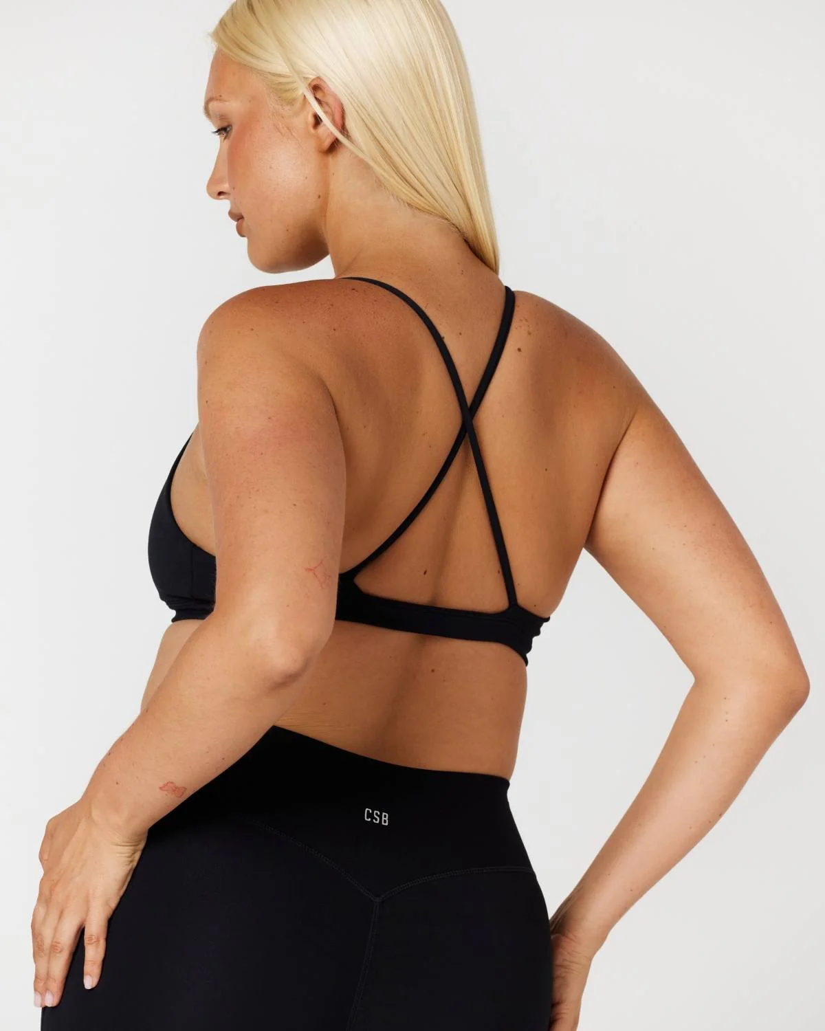 Form Noa Crop | Black - Image 6