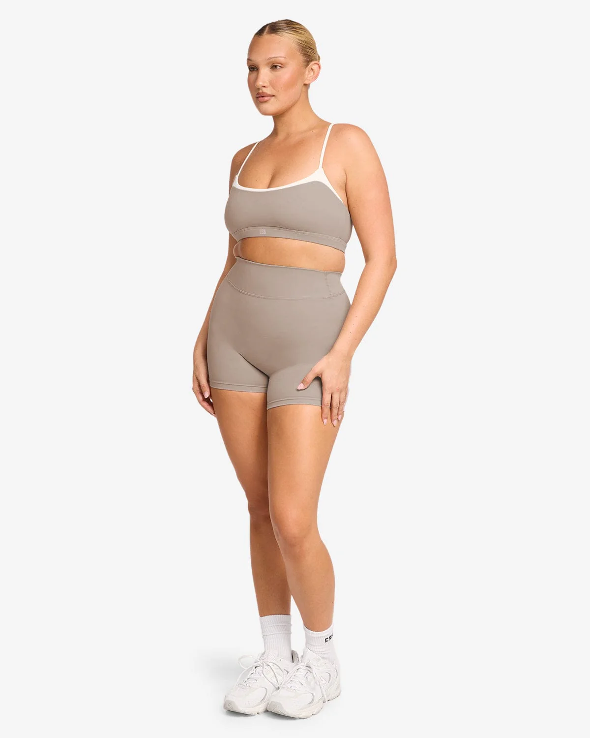 Form V Waist Shorts 5" | Latte - Image 11