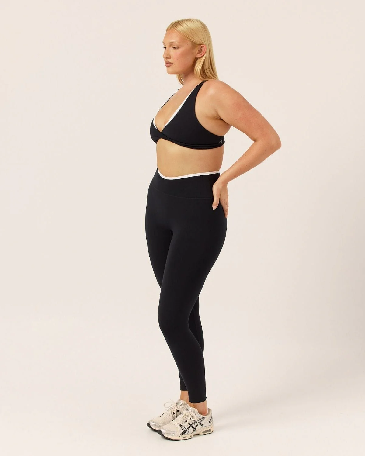 Serenity Dip Leggings | Two Tone - Image 7