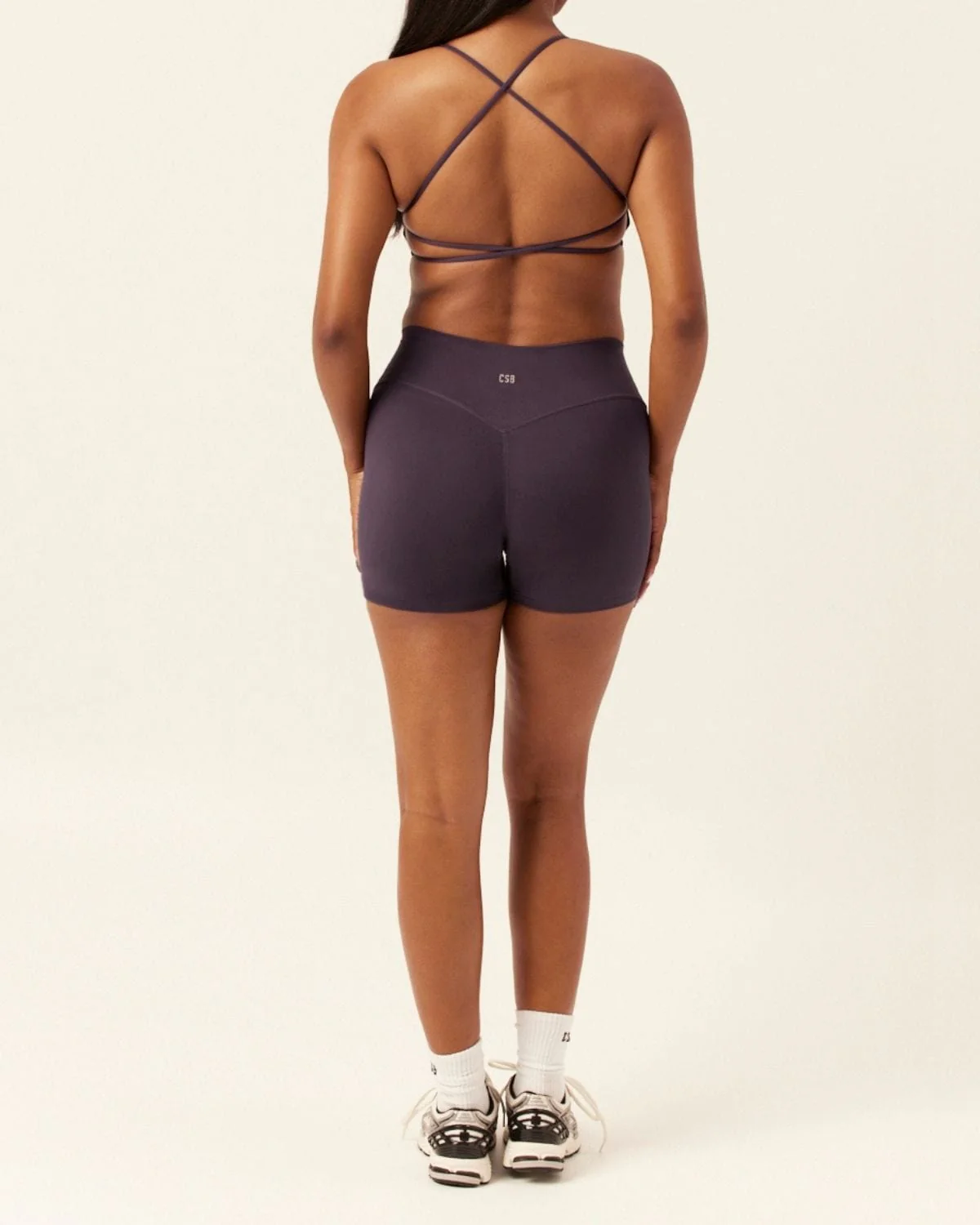 Serenity Invisible Scrunch Shorts 4" | Plum - Image 6