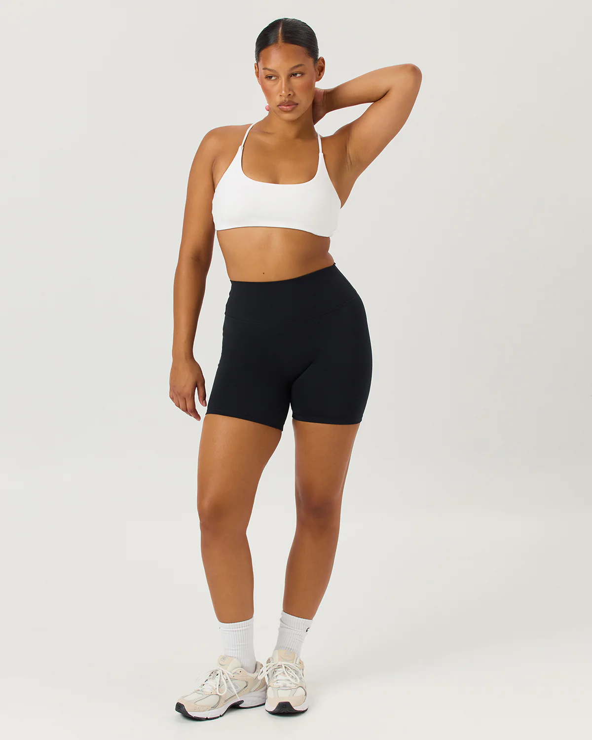 Serenity Shorts 6" | Black - Image 16