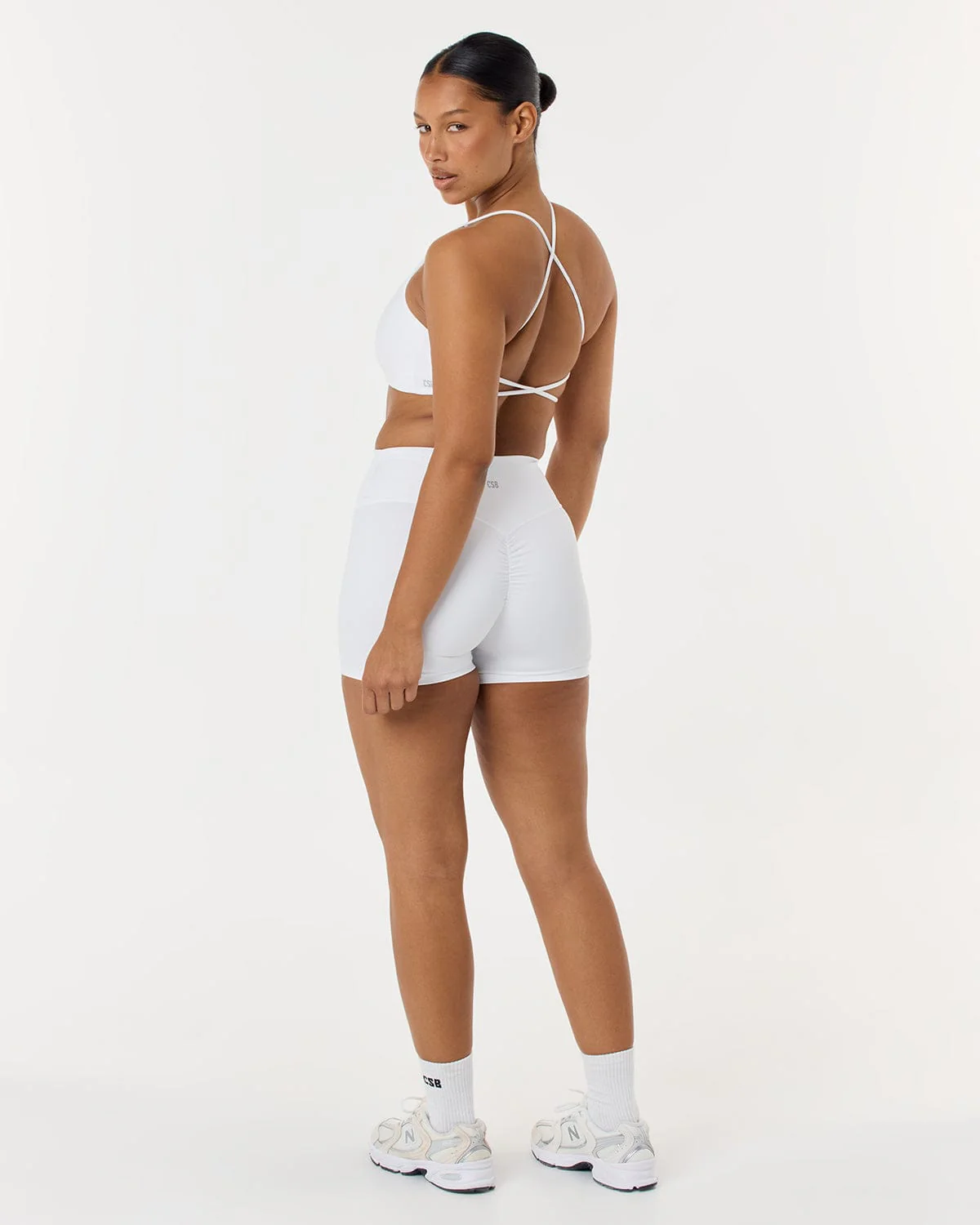 Serenity Scrunch Shorts 4" | White - Image 4