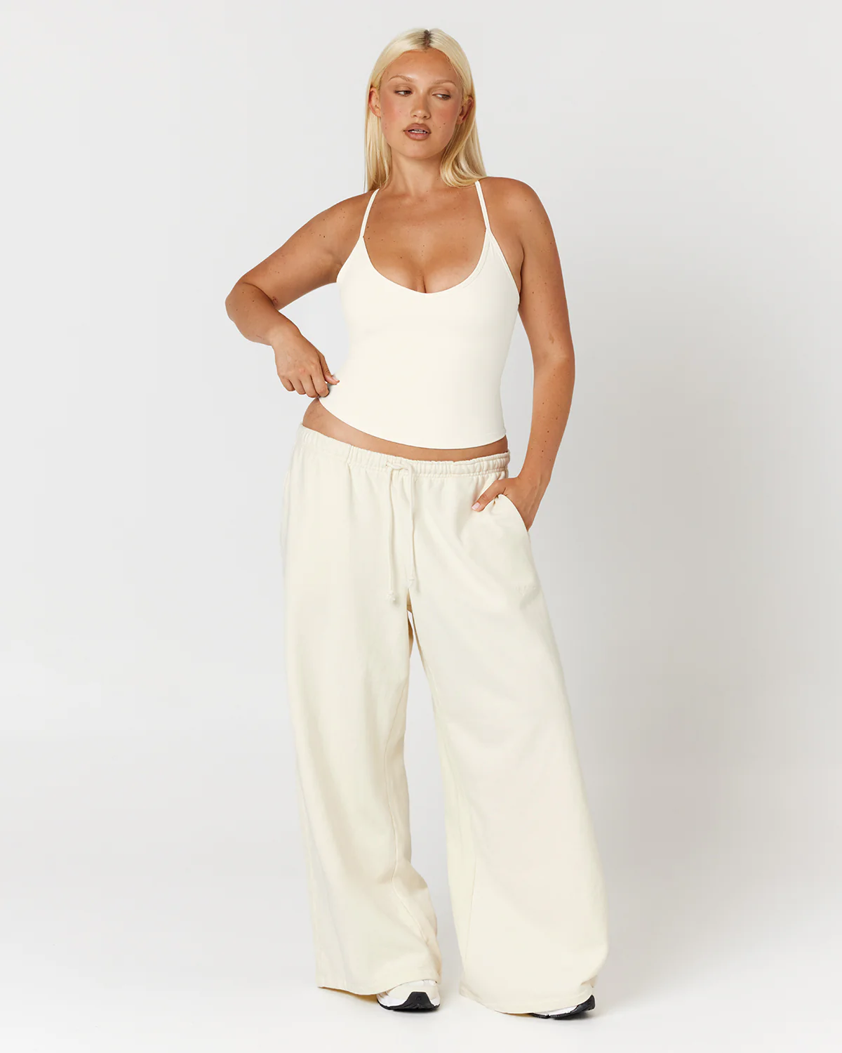 Wide Leg Sweatpants | Milk - Image 7